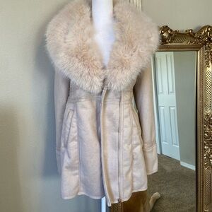 Elegant Cream Fur Collar Women's Coat